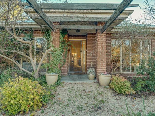 Apartment for sale in Victoria
