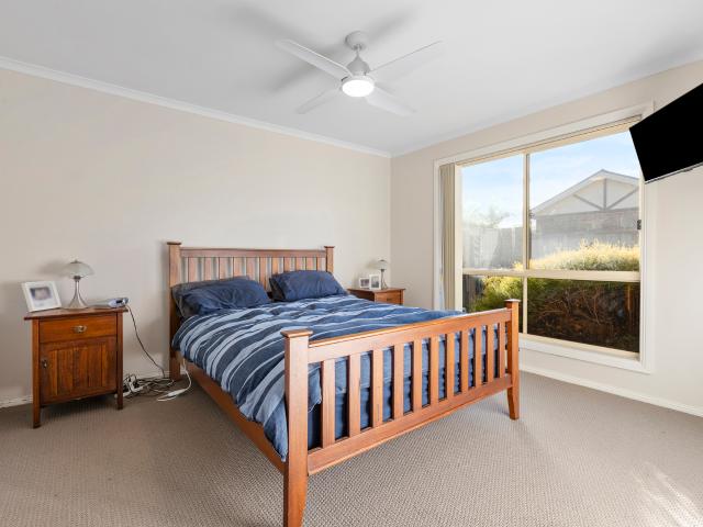 Apartment for sale in Lara, Victoria