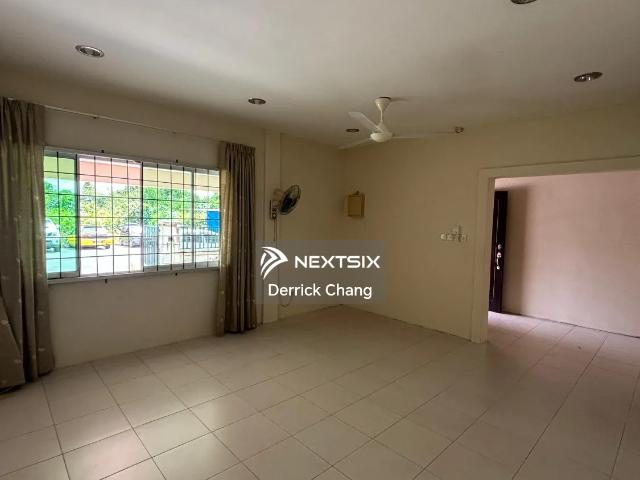 Residential House for sale in Country Heights Damansara, Kuala Lumpur