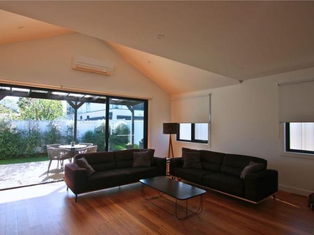 Townhouse for rent in Camerons Creek, Victoria