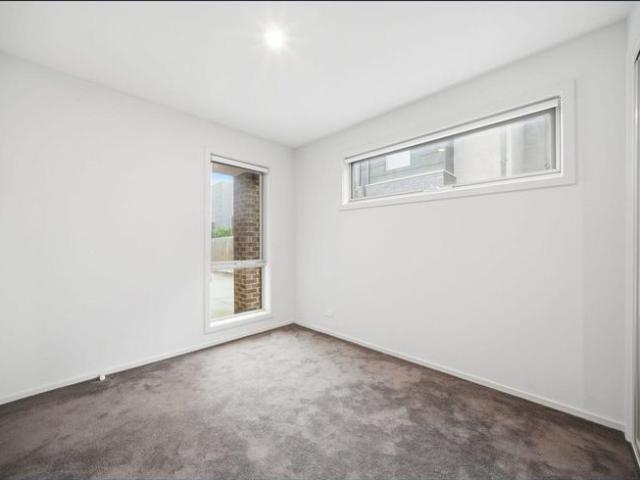 Townhouse for rent in Brunswick West, Melbourne