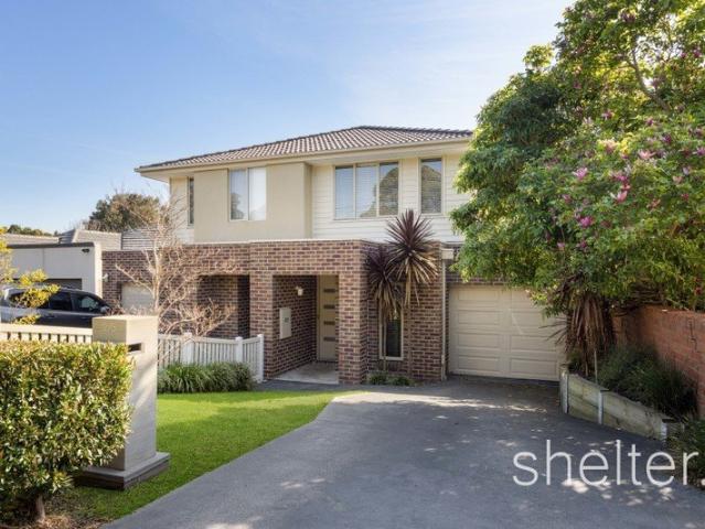 Townhouse for rent in Glen Iris, Melbourne