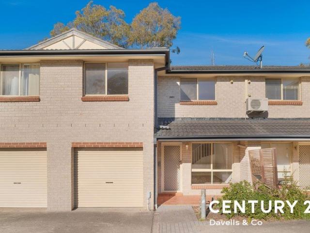 Townhouse for rent in Sydney, New South Wales