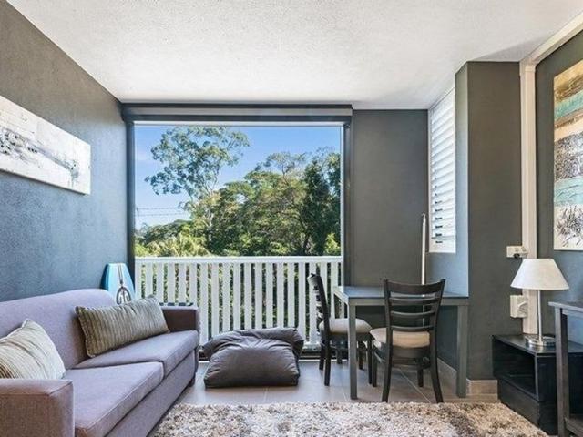 Granny Flat for rent in Toombul, Queensland