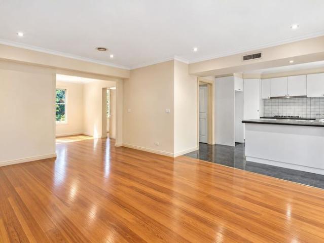 Townhouse for rent in Camerons Creek, Victoria
