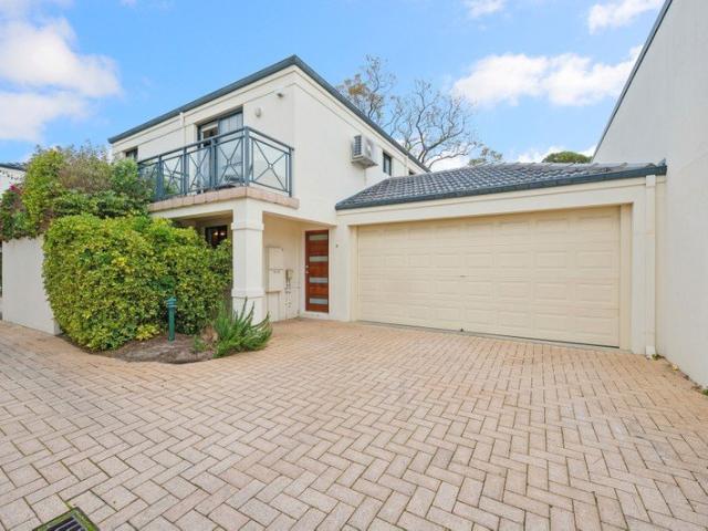 House for sale in Como, Western Australia