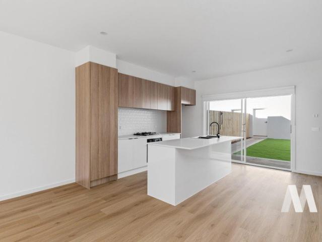 Townhouse for rent in Camerons Creek, Victoria