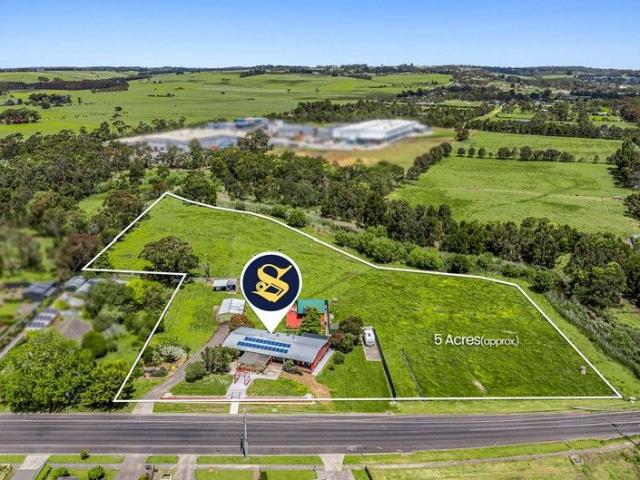 House for sale in Colac, Victoria