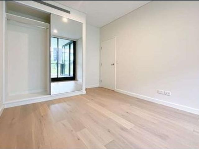Apartment for rent in Rouse Hill, Sydney