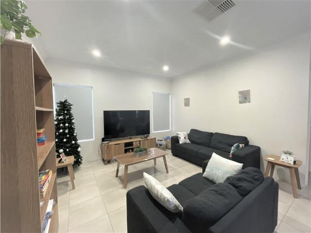 House for rent in Cloverdale, Western Australia