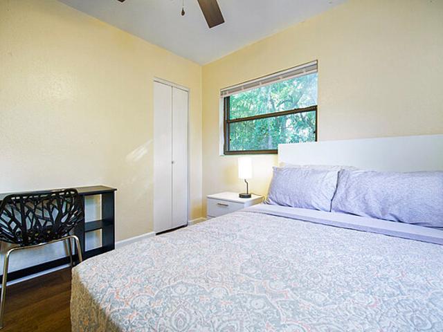 Room for rent in Jacksonville, Florida