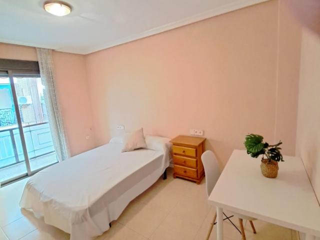 Apartamento en alquiler en Alicante, Nostra Senyora de Gràcia