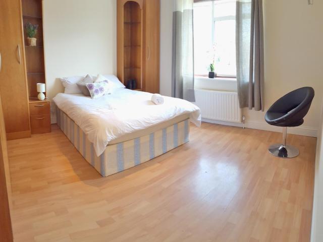 Room for rent in London Borough of Ealing, Greater London