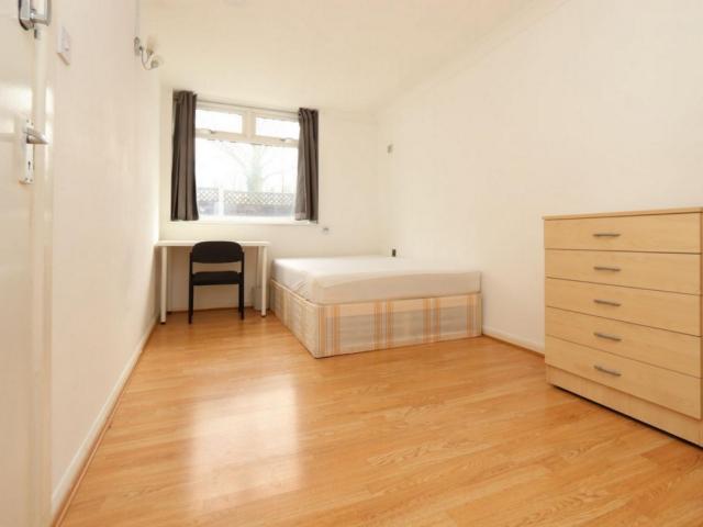 Room for rent in Isle Of Dogs, Greater London