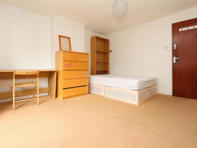 Room for rent in Isle Of Dogs, Greater London