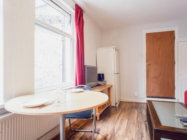 Room for rent in Tottenham Hale, Greater London