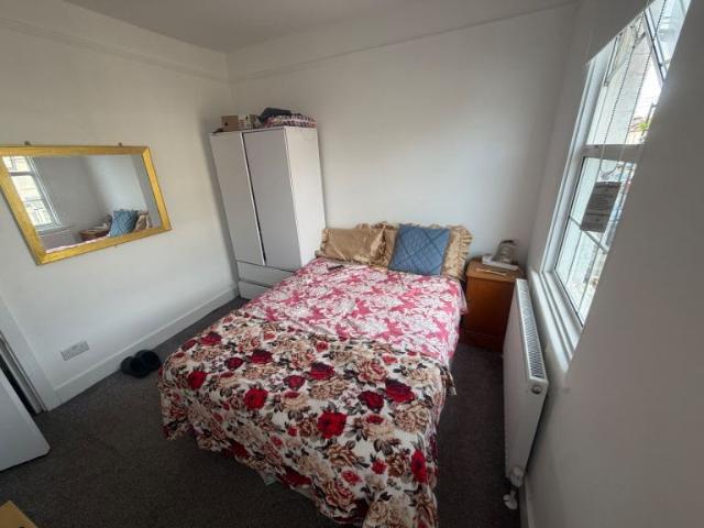 Apartment for rent in Lower Edmonton, Greater London
