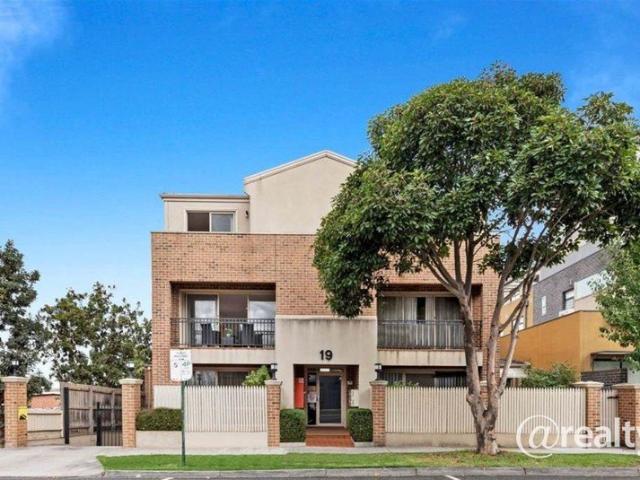 Apartment for sale in Camerons Creek, Victoria