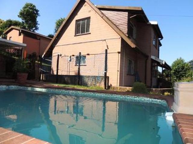 House for sale in Queensburgh, Kwazulu-natal
