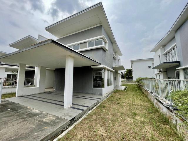 Residential House for sale in Petaling, Alam Impian