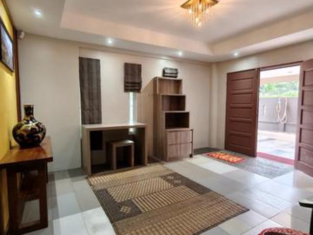 Terraced House for rent in Kuching