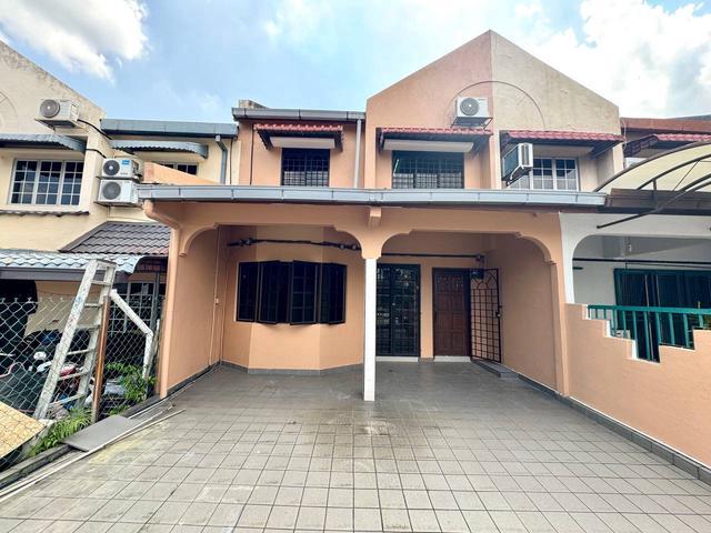 Terraced House for sale in Petaling, Subang Jaya