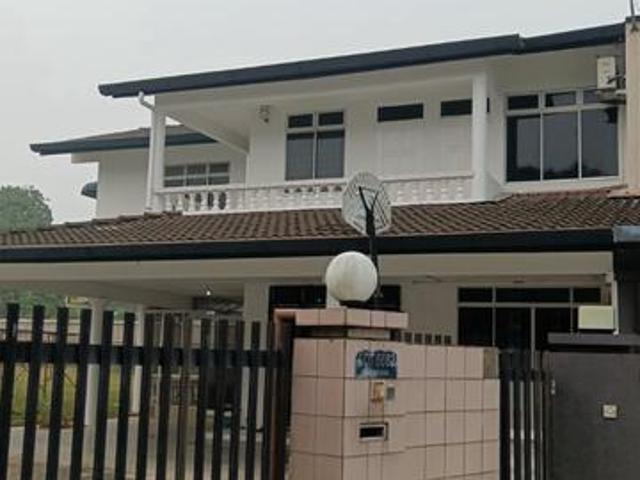 Terraced House for rent in Kuching, Bahagian Kuching