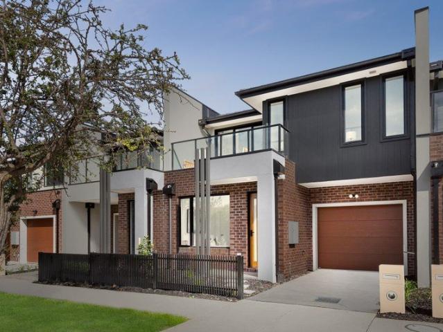 Townhouse for sale in Camerons Creek, Victoria