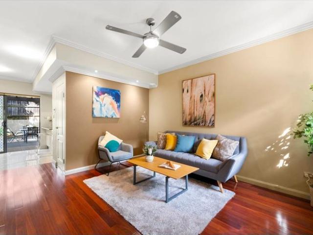 Townhouse for rent in Pearce’s Corner, Sydney