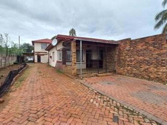 House for sale in Waterkloof, Gauteng