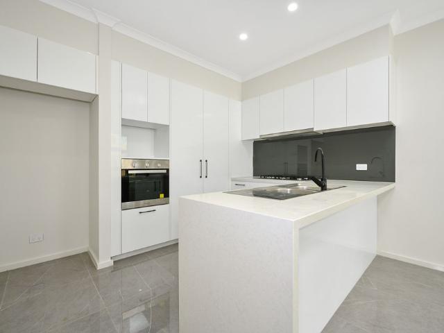 Townhouse for rent in Rowville, Melbourne