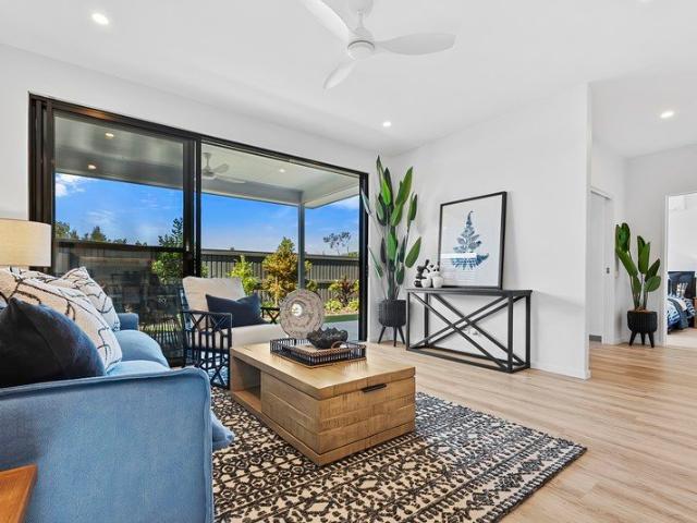 Villa for sale in Kings Creek, Queensland