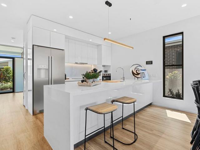 Villa for sale in Kings Creek, Queensland