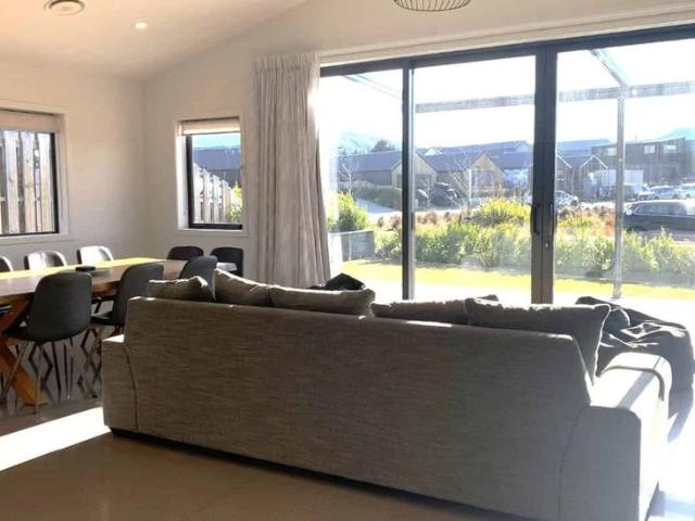 House for rent in Otakou