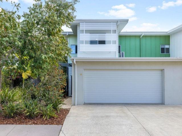 Townhouse for sale in Kings Creek, Queensland