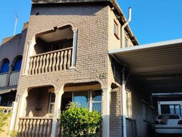 House for sale in Chatsworth, Kwazulu-natal