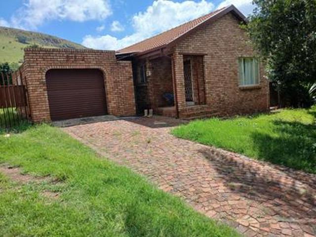 House for sale in Waterkloof, Gauteng