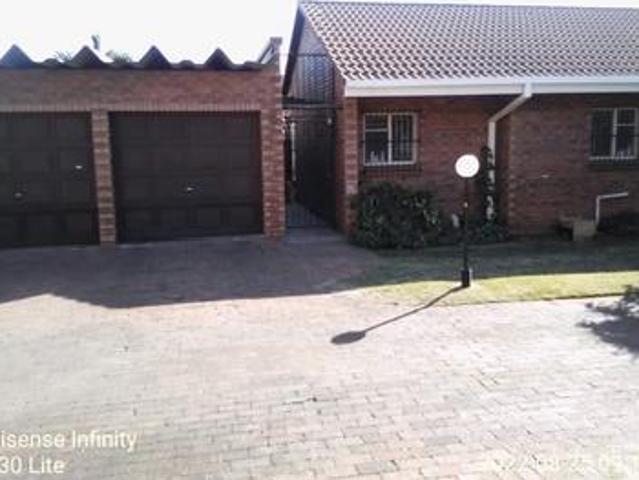 Townhouse for sale in Akasia, Gauteng