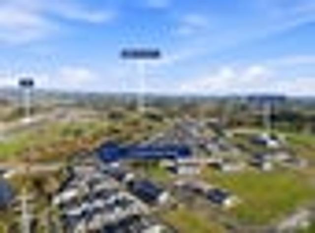 Townhouse for sale in Awhitu