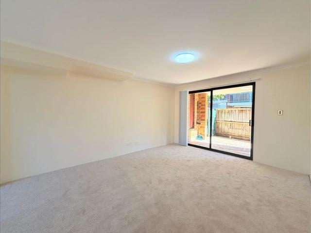 Townhouse for rent in Sydney, New South Wales