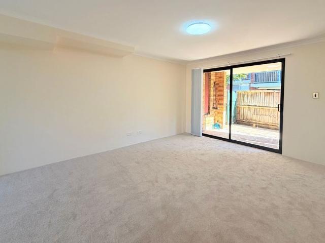 Townhouse for rent in Sydney, New South Wales