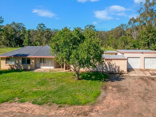 Cottage for rent in Toombul, Queensland