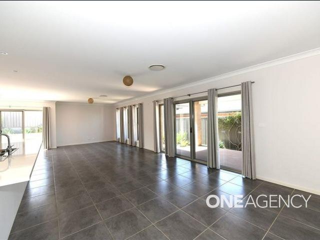 House for rent in Vincentia, New South Wales