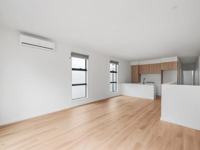 Townhouse for rent in Camerons Creek, Victoria