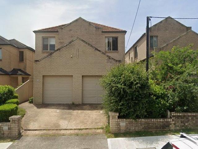 Duplex for rent in Sydney, New South Wales