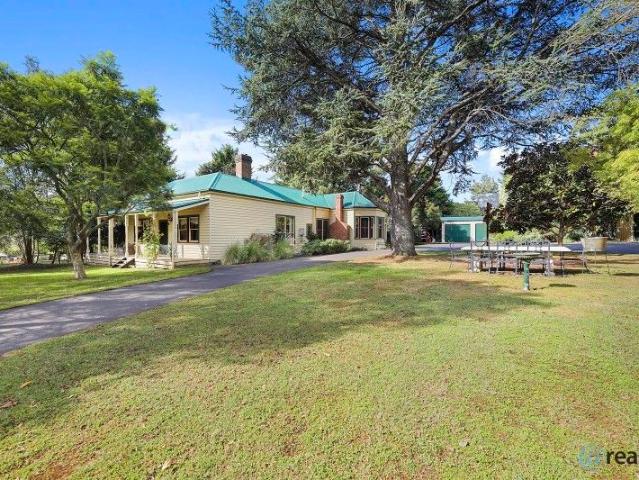 House for sale in Drouin