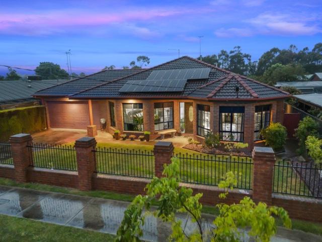 House for rent in Delacombe, Ballarat