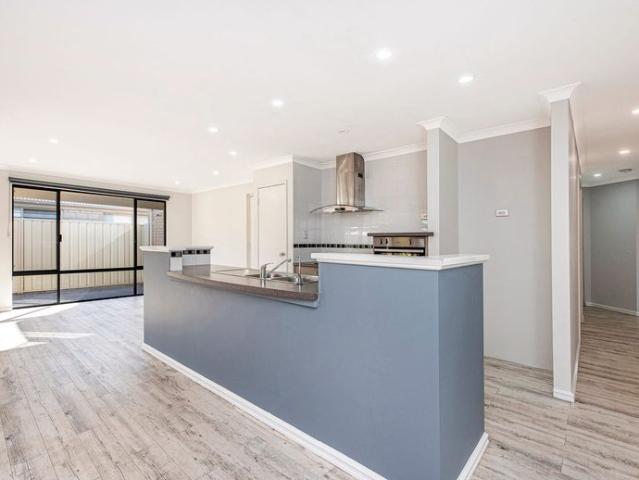 House for rent in Secret Harbour, Western Australia