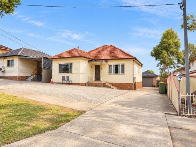 House for rent in Auburn, Sydney