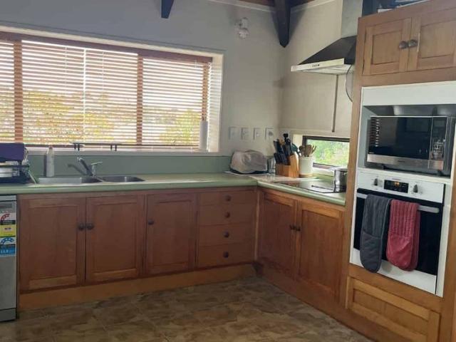 House for rent in Whangaparaoa, Oroua County